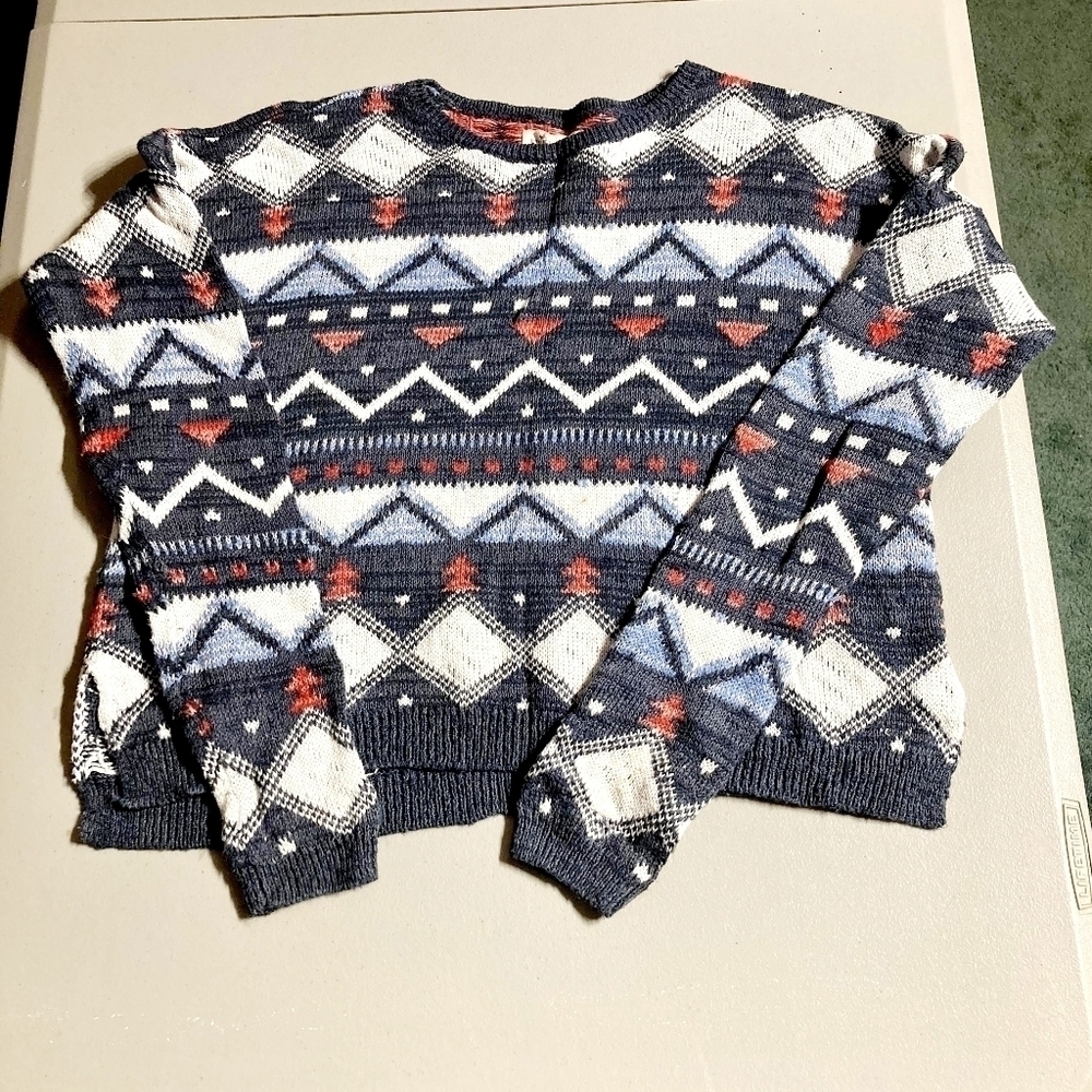 Hollister Blue White Red Knit Sweater Women's M/L Crew Neck Aztec Cropped EUC